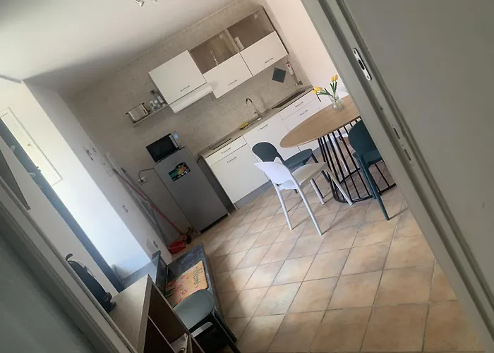 Intero Alloggio Salita Tasso